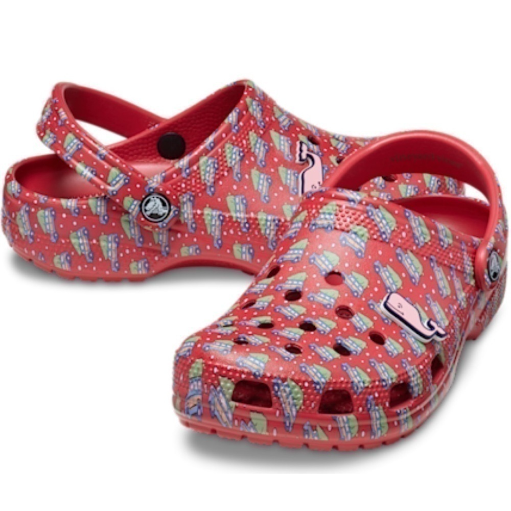 NWT Crocs Classic Vineyard Vines Clogs